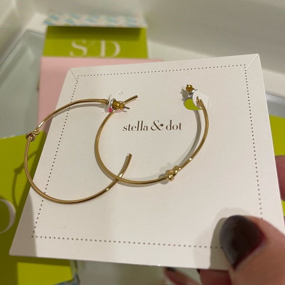 Knot Hoops - Picture 1 of 2